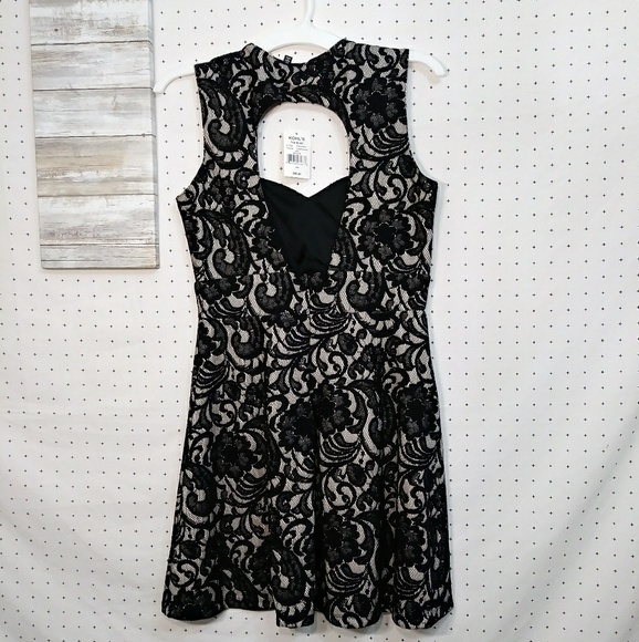 Heartsoul Sleeveless Lace Fit & Flare Dress sz M - Picture 4 of 8